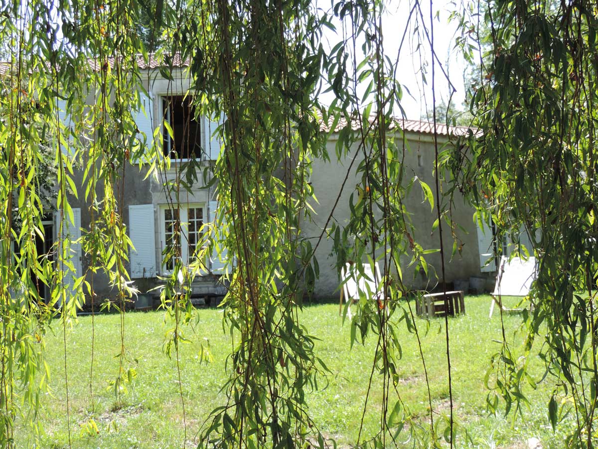 Prendre le temps et profiter dans le gîte sur l'île de la Carpe, située dans le Marais Poitevin